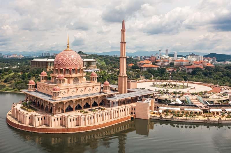 Malaysia Adventure Escape