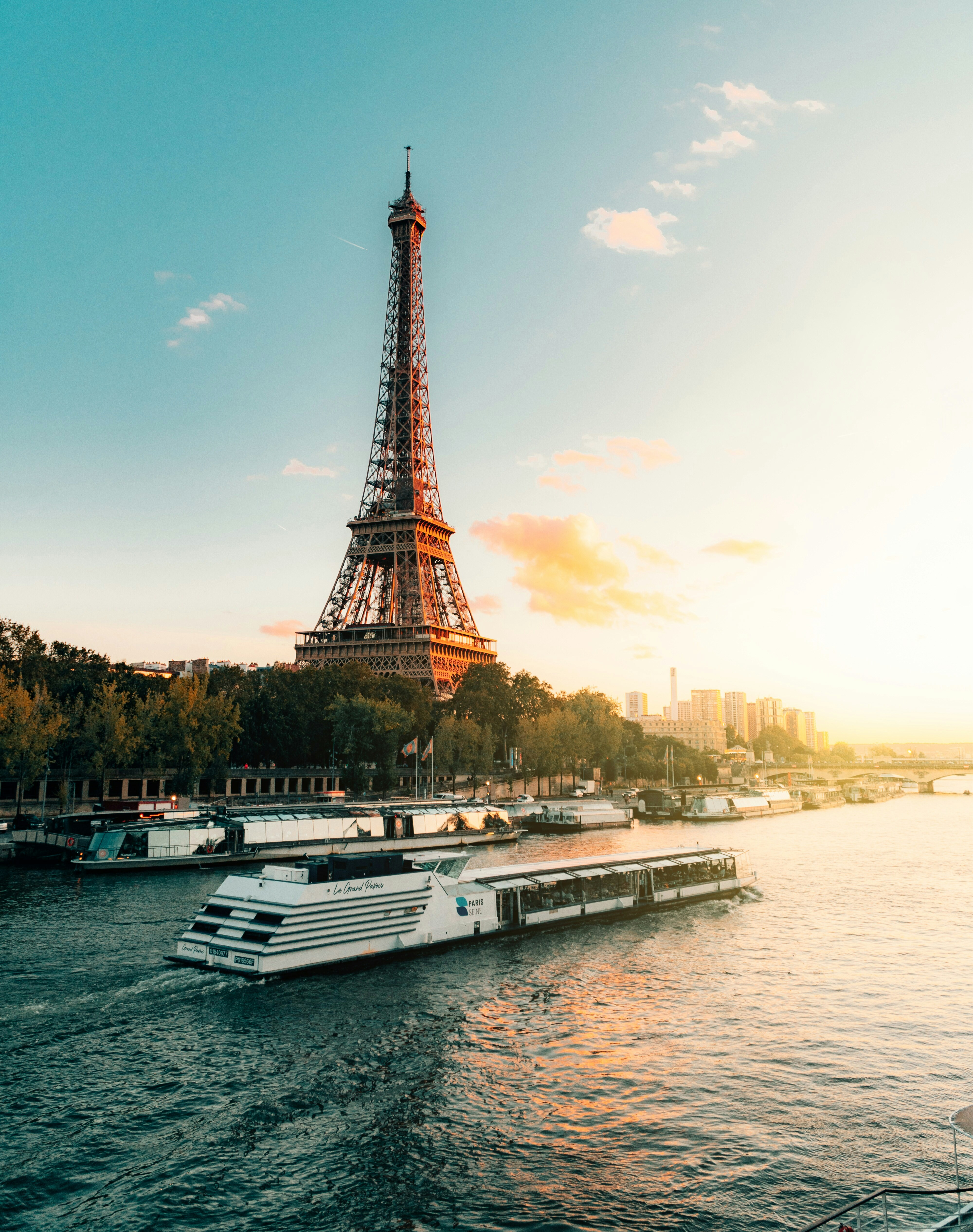 Paris & Switzerland Getaway – 6 Nights / 7 Days