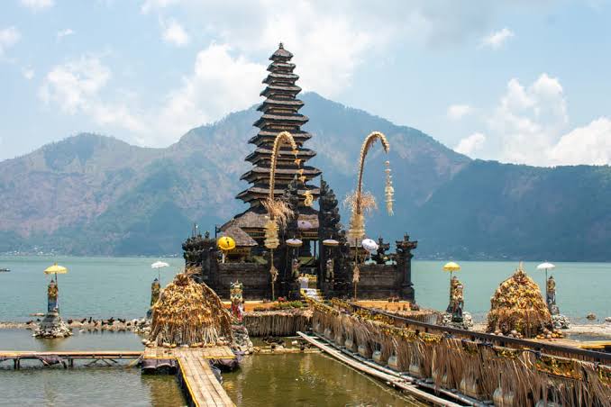 Bali Honeymoon Package 7 Days 6 Nights – Romantic Bali Escape